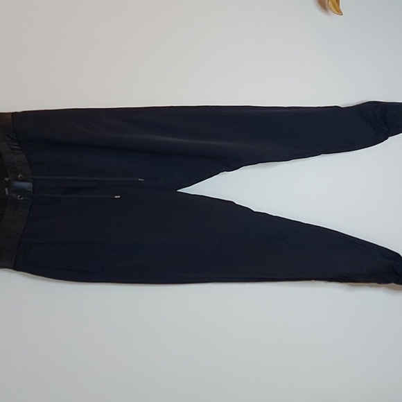 Vince Jogger Style Pants with Faux Leather Waist and Zippered Ankles Size S - Picture 1 of 8